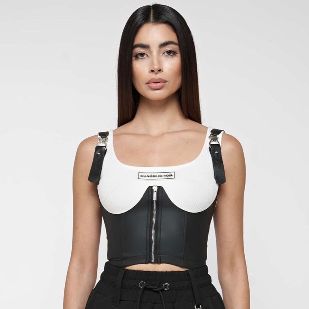 Maniere De Voir Crop Top